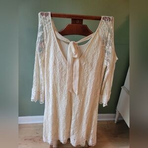 Cream lace dress size XL